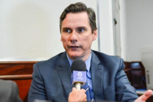 8ac14ac00f84cb18c90d8791ca71d055